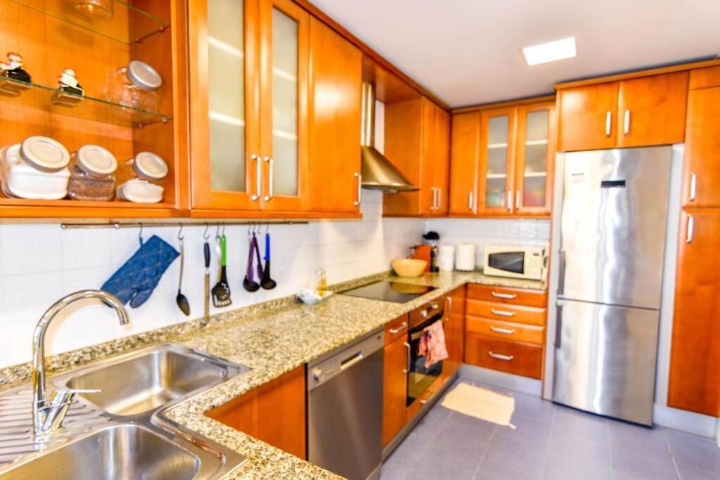 Comodo Apartamento En Puertochico, Cerca De Todo. Сантандер Екстериор снимка
